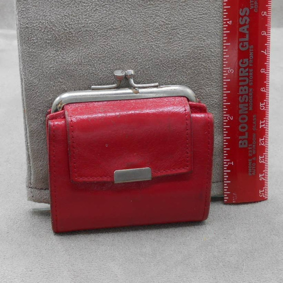 Rolf's Vintage Red Cowhide Change Purse Kiss Lock Coin Purse Wallet - Picture 2 of 9
